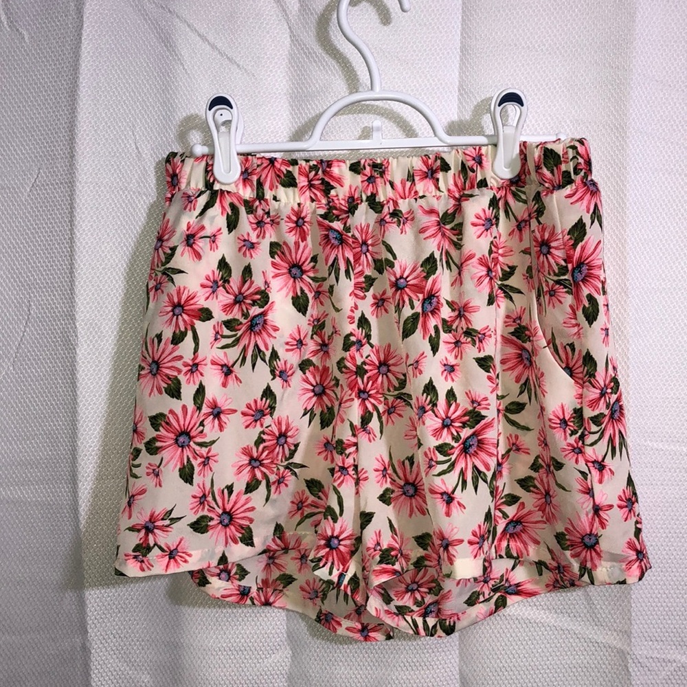 Willy Jay’s (boutique) Floral Shorts